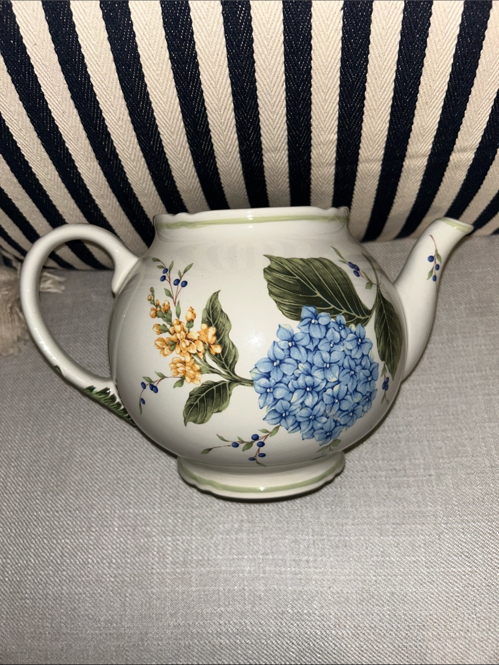 Princess House Vintage Garden Porcelain Piece - White with Green Marking